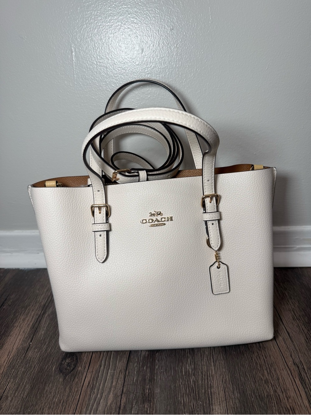 Authentic Coach Off white Leather Tote with Gold Hardware + matching wallet